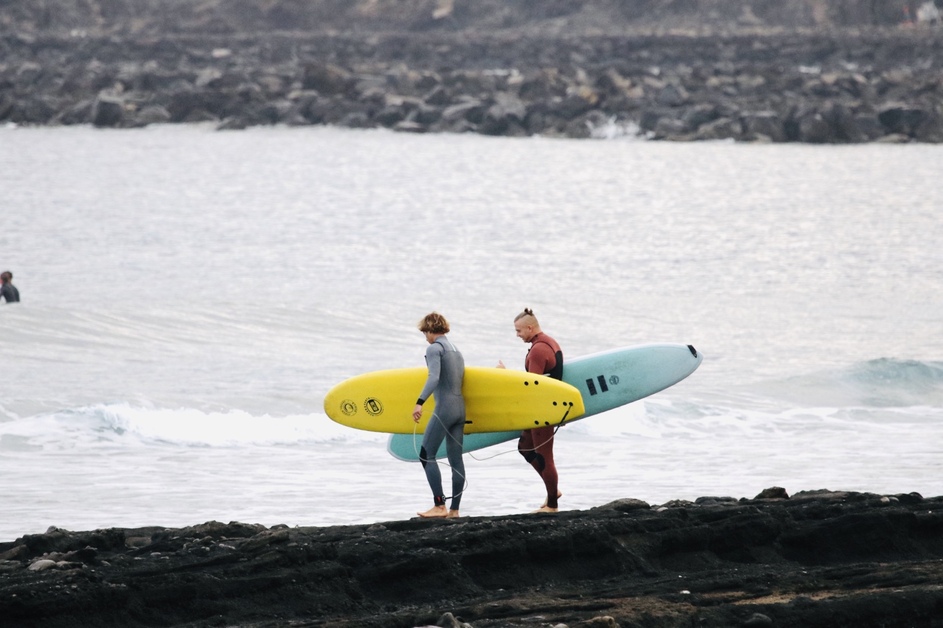Experience Surfing in Tenerife: The Ultimate Surfing Destination